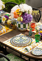 Outdoor Dining: How to Set the Table - Fashion Clinic | Article - Fashion Clinic