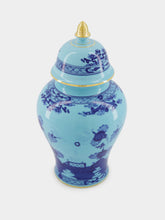 Ginori 1735 Oriente Italiano Iris Potiche Vase
