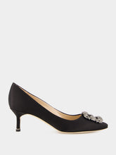 Manolo Blahnik Black Satin Hangisi Pumps