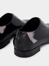 Ferragamo Black Patent Oxford Shoes