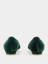 Manolo Blahnik Green Velvet Hangisi Flats