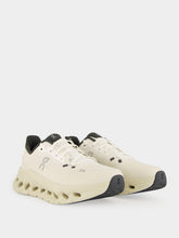 On Running Grey and White Cloudtilt Low-Top Sneakers