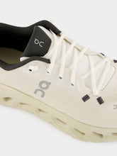 On Running Grey and White Cloudtilt Low-Top Sneakers