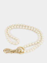 Gucci Glass Pearl Necklace with Hook Closure
