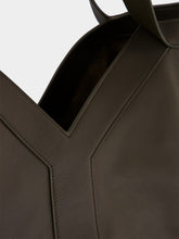 Saint Laurent Light Musk Y Tote in Leather