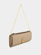 Gucci 73 Clutch in Taupe Leather