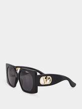 Valentino Garavani Black Vain Bold Sunglasses in Recycled Acetate