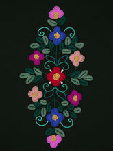 House of Capricorn Hand-Embroidered Frésia Dark Green Wool Blanket