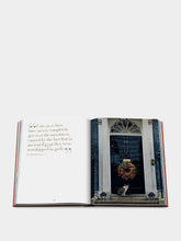 Assouline Chic Cats