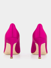 Manolo Blahnik Hangisi 90 Pumps