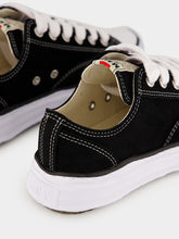 Maison Mihara Yasuhiro Black Peterson OG Sole Leather Low-Top Sneakers