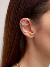 Begüm Khan Gold Scarab Piercing