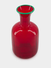 La DoubleJ Red Murano Carafe