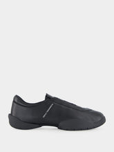 Black Low-Top Regu Sneakers
