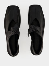 HEREU Black Llasada Front-Knot Leather Pumps