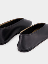 Le Monde Beryl Black Luna Leather Slipper