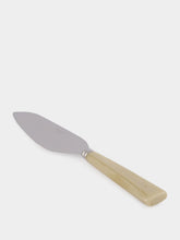 Sabre Paris Tart Slicer in Horn Finish