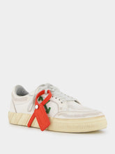 Off-White Low Vulcanized Distressed Sneakers