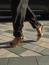 Manolo Blahnik Black GISH Lizard 70 Print T-Bar Pumps