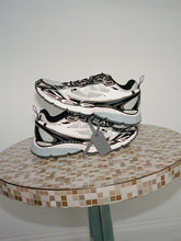 Off-White Light Grey and Black Be Right Back Sneakers