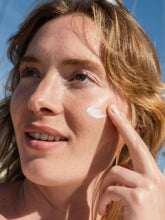 Coola Classic Face Sunscreen Lotion SPF 50 White Tea
