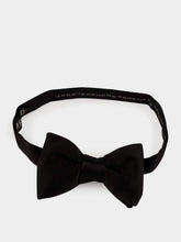 Tom Ford Black Satin Pre-Tied Bow Tie