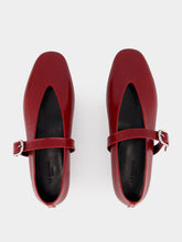 Le Monde Beryl Oxblood Stella Eel-Embossed Leather Slipper