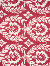 La DoubleJ Garland Bordeaux Linen Medium Tablecloth