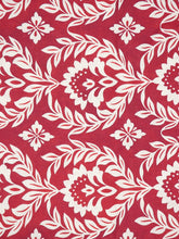 La DoubleJ Garland Bordeaux Large Tablecloth