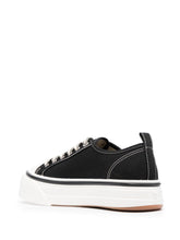 Ami Paris Sneakers
