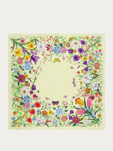 Gucci Flora Print Silk Carré
