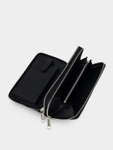 Gucci Jumbo GG Travel Document Case