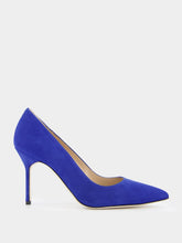 Manolo BlahnikTora 90mm Suede Pumps at Fashion Clinic