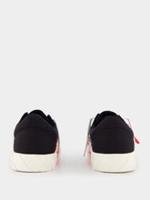 Off-White Low Vulcanized Black Sneakers