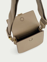 Tom Ford Leather Logo-Plaque Crossbody Bag