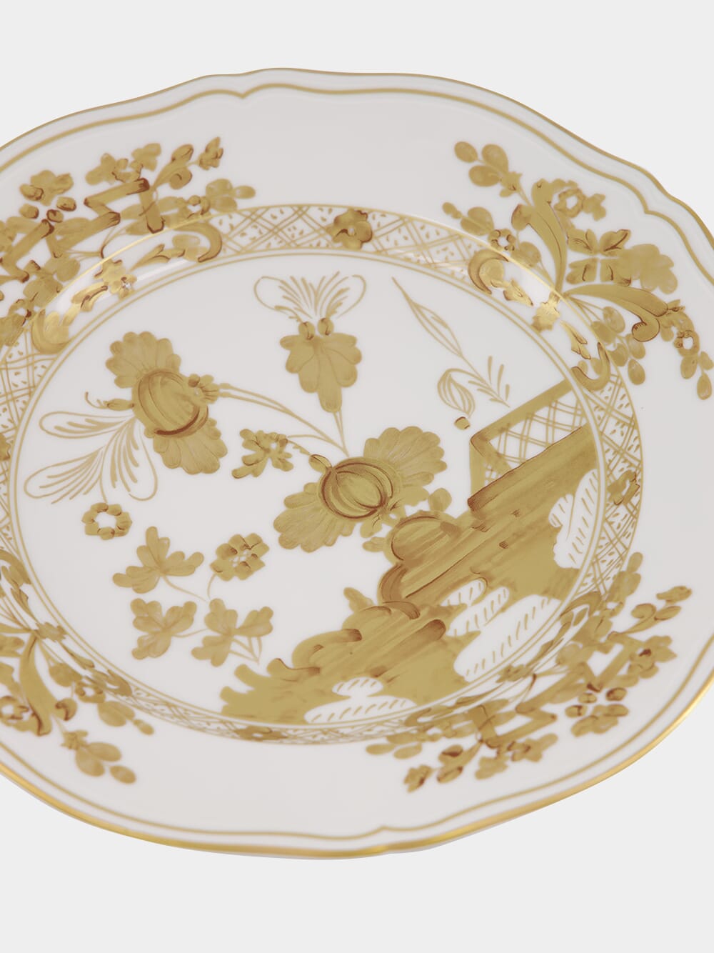 White Oriente Italiano Aurum Flat Dinner Plate