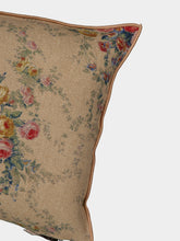Maison de Vacances Nude Pompadour Vice Versa Cushion