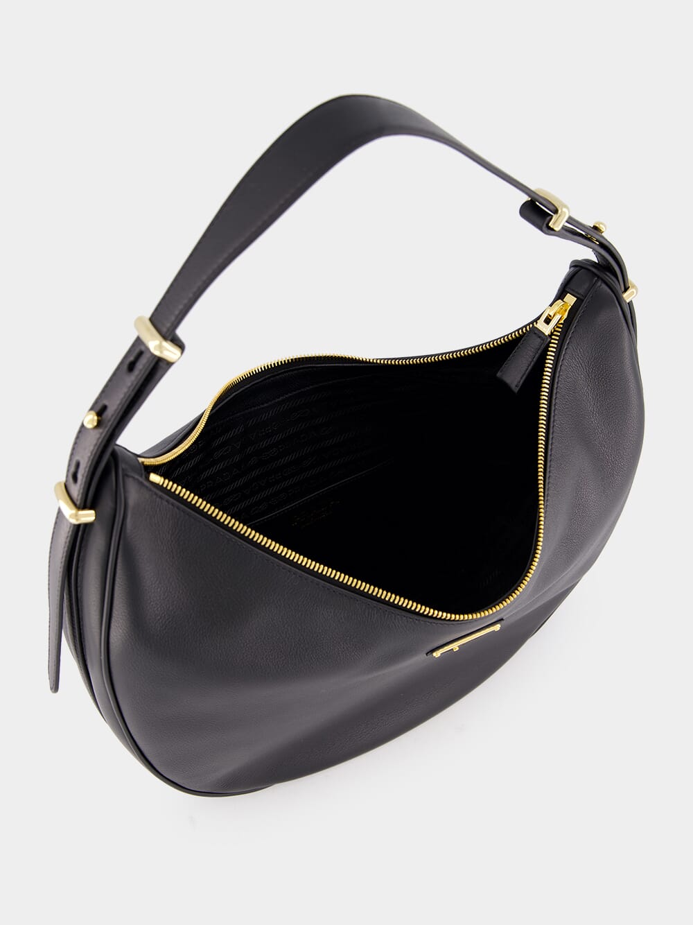 Bolso grande de piel arqué negro