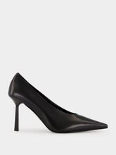 Prada Black Leather Pumps