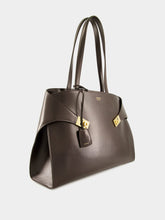Ferragamo Hug Tote Bag in Brown Leather