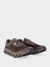 On Running Cloudvista 2 Eclipse Trail Sneakers