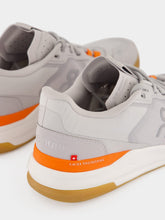 On Running White and Orange Roger Advantage ProR