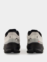 On Running Cloudflow 5 Sneakers in Glacier and Black