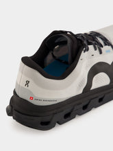 On Running Cloudflow 5 Sneakers in Glacier and Black