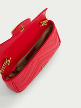 Gucci GG Marmont Matelassé Super Mini Bag