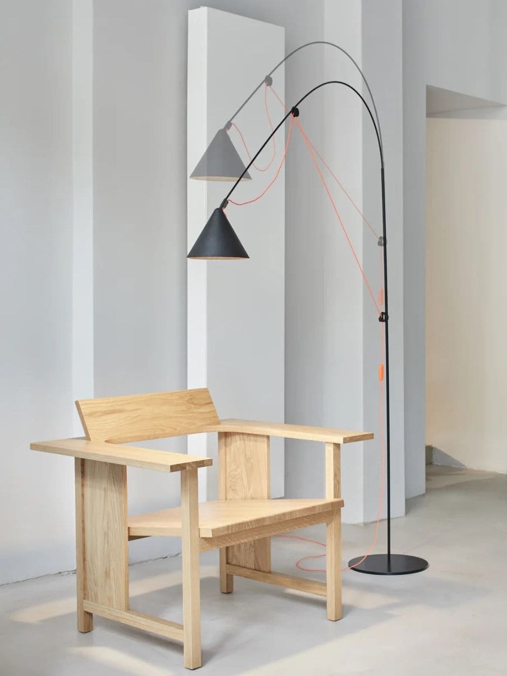 AYNO Large Floor Lamp