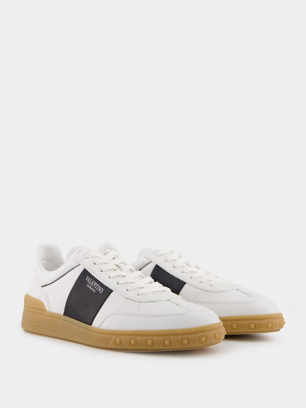 White Upvillage Low Top Trainer