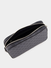 Gucci Pouch GG Supreme Canvas