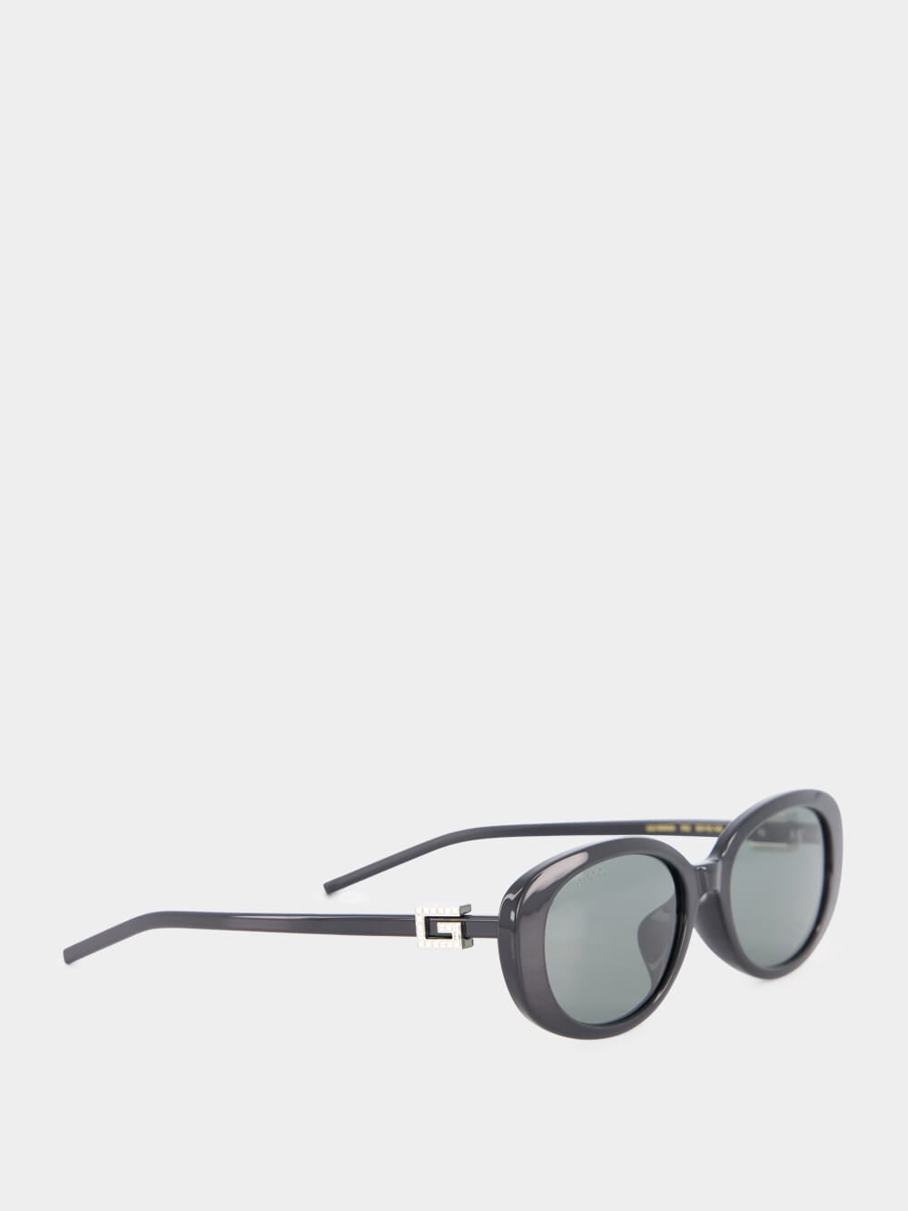 Shiny Black Oval Sunglasses