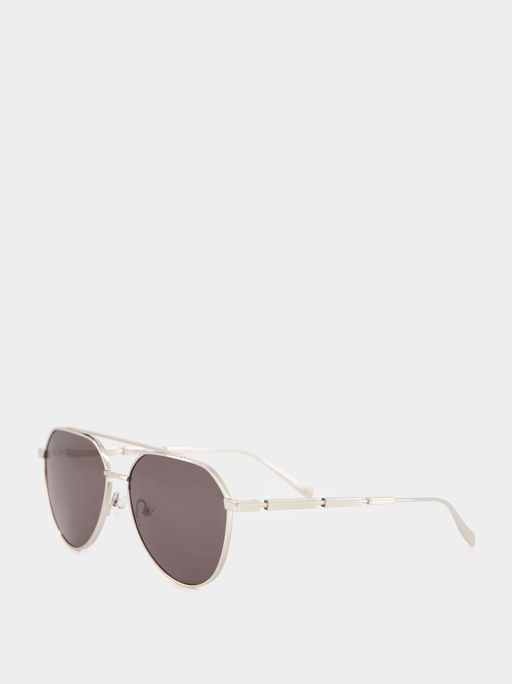 Silver Metal Pilot Sunglasses with Smoke Lenses